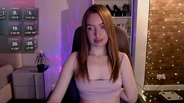 BabyYoda13's cam snapshot