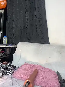 chiquimaturesexy live sex cam