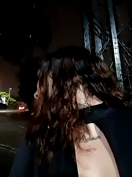 Alis_1327 live sex cam