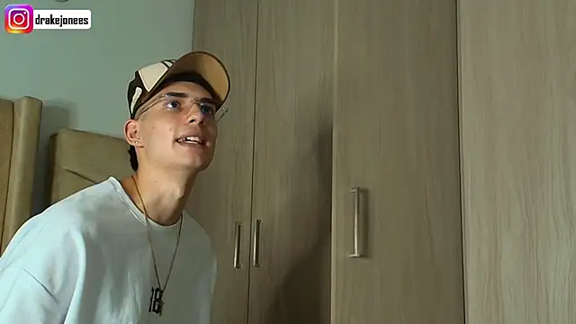 god_drake live sex cam