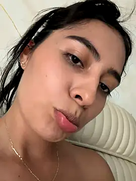 Sophie__Foxxx live sex cam