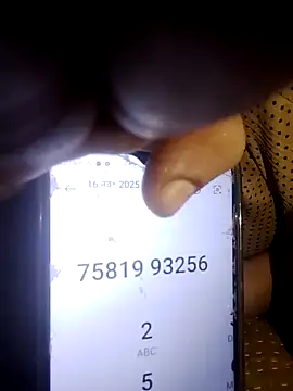 Hotty_siatar's cam snapshot