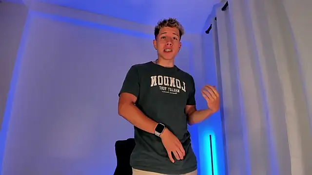 nathan_blake live sex cam