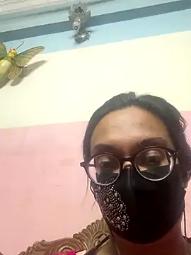 Saguphtah_Chattergy_22's cam snapshot