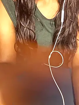 trending_tamizhachii's cam snapshot