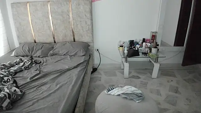 EnyelDavies's cam snapshot