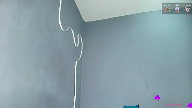 CamilaaSaenz's cam snapshot