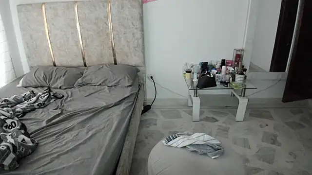 EnyelDavies's cam snapshot