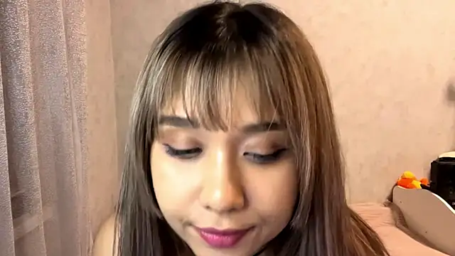 LovelyLara live sex cam