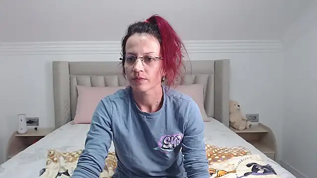 CatWoman0001's cam snapshot