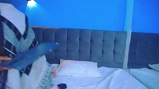 Aliis_Love's web cam