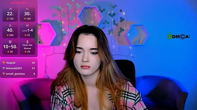 liana_kisses's cam snapshot