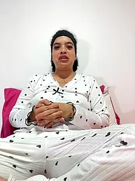 JuanitaMore01's cam snapshot