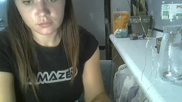 delightful_sofi's cam snapshot