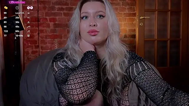 helen_frogg's cam snapshot