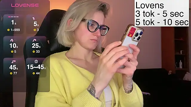 Sexy_Sweets's cam snapshot