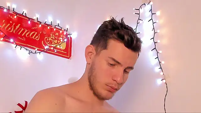 lara_and_danny's cam snapshot