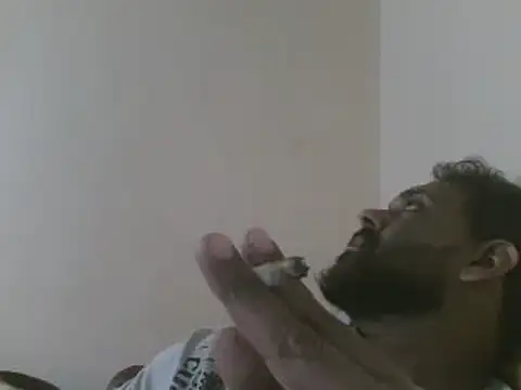 elpoop7305's cam snapshot