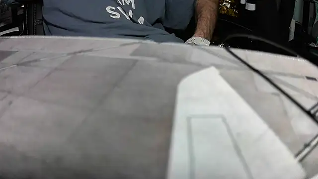 Chrisatmiami live sex cam