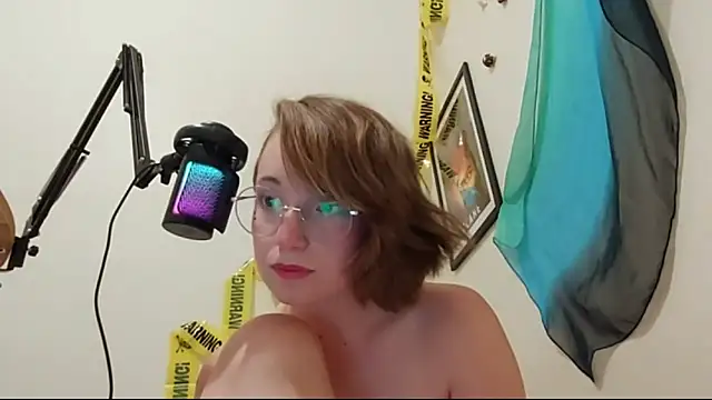 Elise_Nyx's cam snapshot