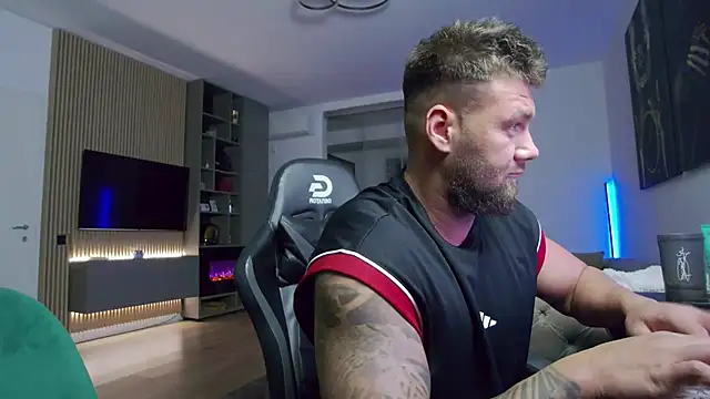 UbbeViking live sex cam