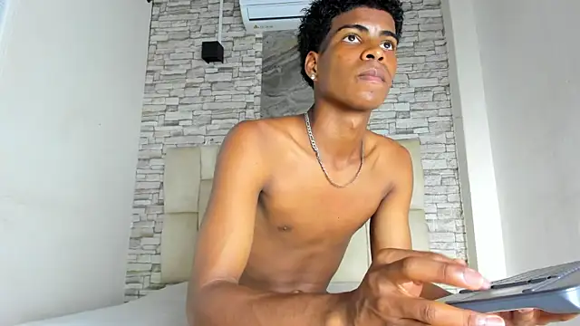 XAVI_LEE's cam snapshot