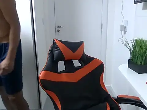 JUNINHOLEKEJR's cam snapshot