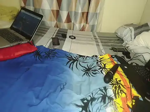 HoLy-ViRgiN's cam snapshot