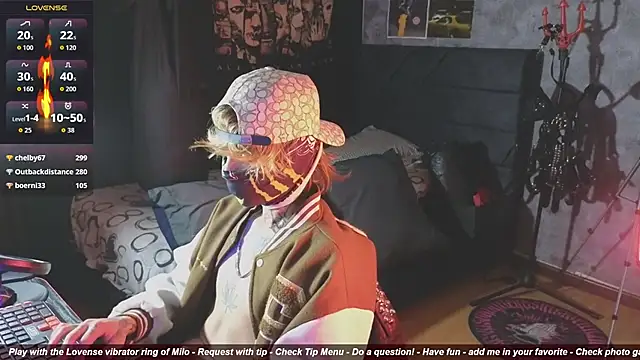 AcidMilo live sex cam