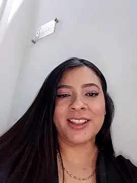 SophieCurves's cam snapshot