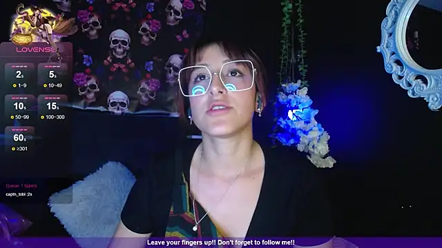 HairyKitty__ live sex cam