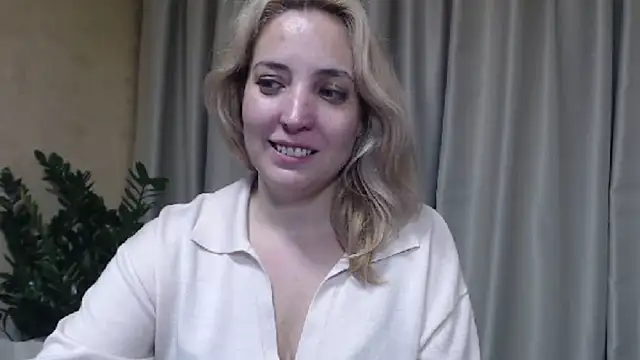 sweetpussy's cam snapshot