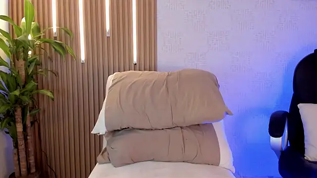 Dorianmistery2322_'s cam snapshot