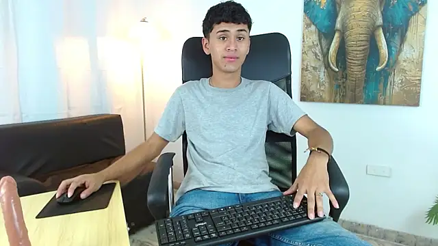 Alancum7's cam snapshot