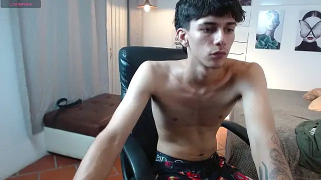 AmethystShadow17's cam snapshot