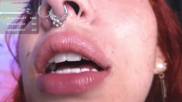 bri_von_dhara__'s cam snapshot