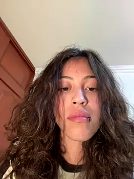 emily_jonessxx's cam snapshot