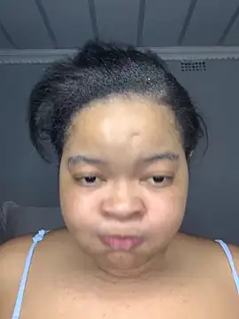 sexytinashe21 live sex cam