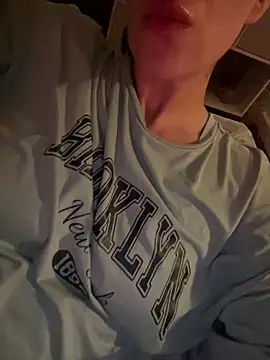 XLucilleX's cam snapshot