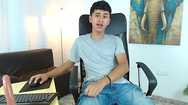 Alancum7's cam snapshot