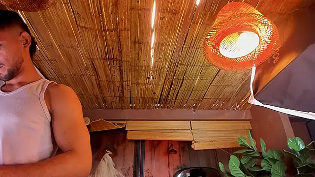 MarcoVitto live sex cam