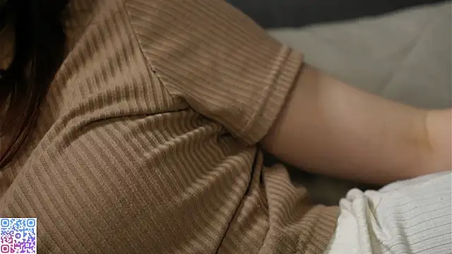 GenovesDi's cam snapshot