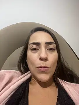 lucioliveira's cam snapshot