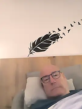 bogland33 live sex cam