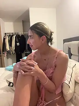 Ameellie's cam snapshot