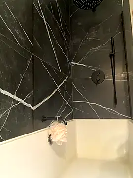 -AngelAri-'s cam snapshot