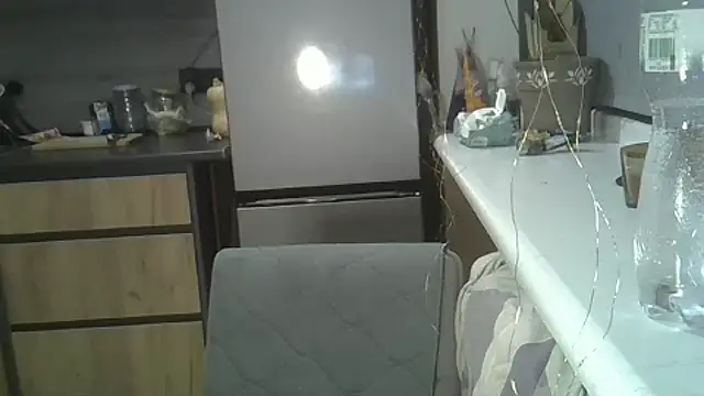 delightful_sofi's cam snapshot