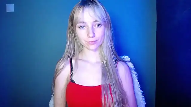 LuciaYoung's cam snapshot