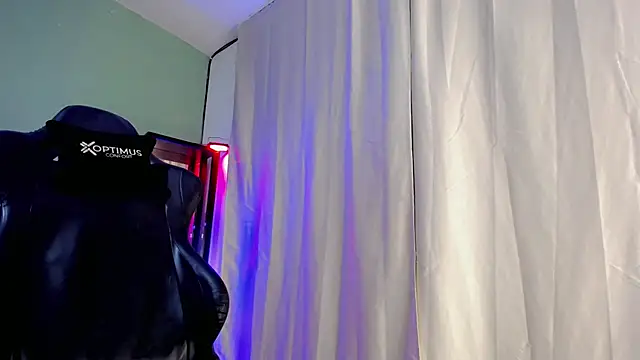 dilan_hott_ live sex cam