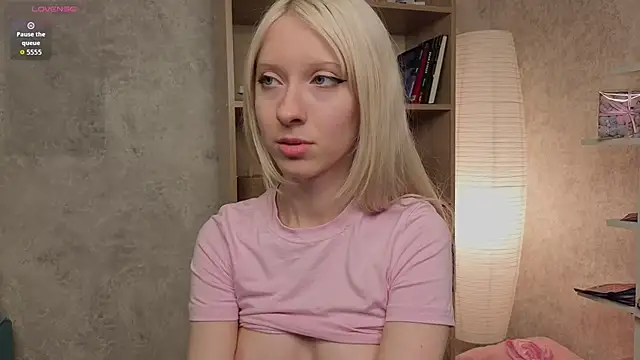 BubugAgaska's cam snapshot